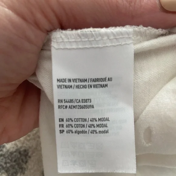 AMERICAN EAGLE WHITE DISTRESSED TANK SIZE XS - Picture 6 of 8